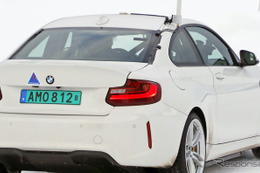 BMW史上初のピュアEV「M」モデル誕生か!? 謎の開発車両の正体は 画像
