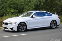 BMW 最強レースカー「M4 GT4」、フルエアロ装着の公道テストをキャッチ！ 画像
