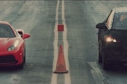 米ファラデーのテスラ対抗EV、フェラーリ超える加速性能を予告 画像