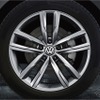 VW パサート ヴァリアント TSI エレガンスライン テックエディション18インチアルミホイール（シルバー）