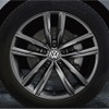 VW パサート ヴァリアント TSI エレガンスライン テックエディション18インチアルミホイール（グレー）