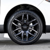 モデル名：TEAM DAYTONA F6 Drive／推奨サイズ：20×8.5ＪInset42 5H-114.3／カラー：ブラックマシニング／タイヤサイズ：255/45R20