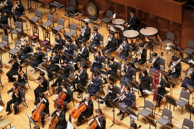 「はじめましてオーケストラ～大阪フィルと中学生の共演～」過去のようす