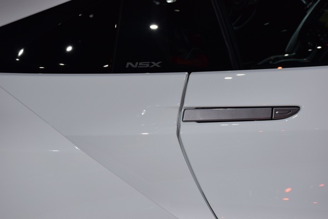 アキュラ NSX（ロサンゼルスモーターショー15）