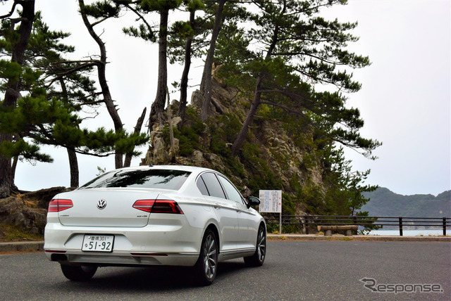 VW パサートTDI。鳥取～兵庫県境にて。