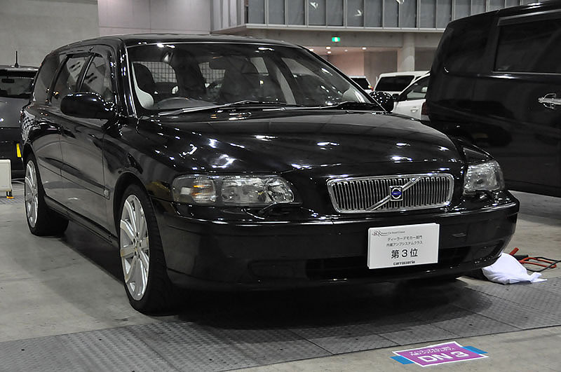 VOLVO・V70 by サウンドファクトリー北央