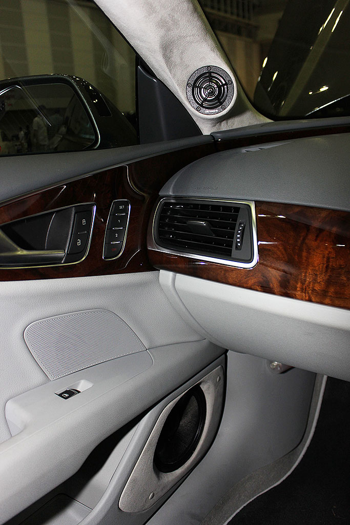 gallery picture #3