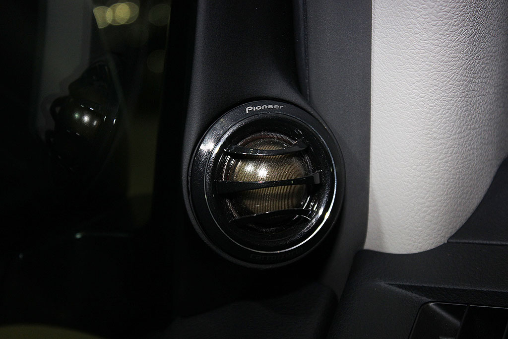 gallery picture #4