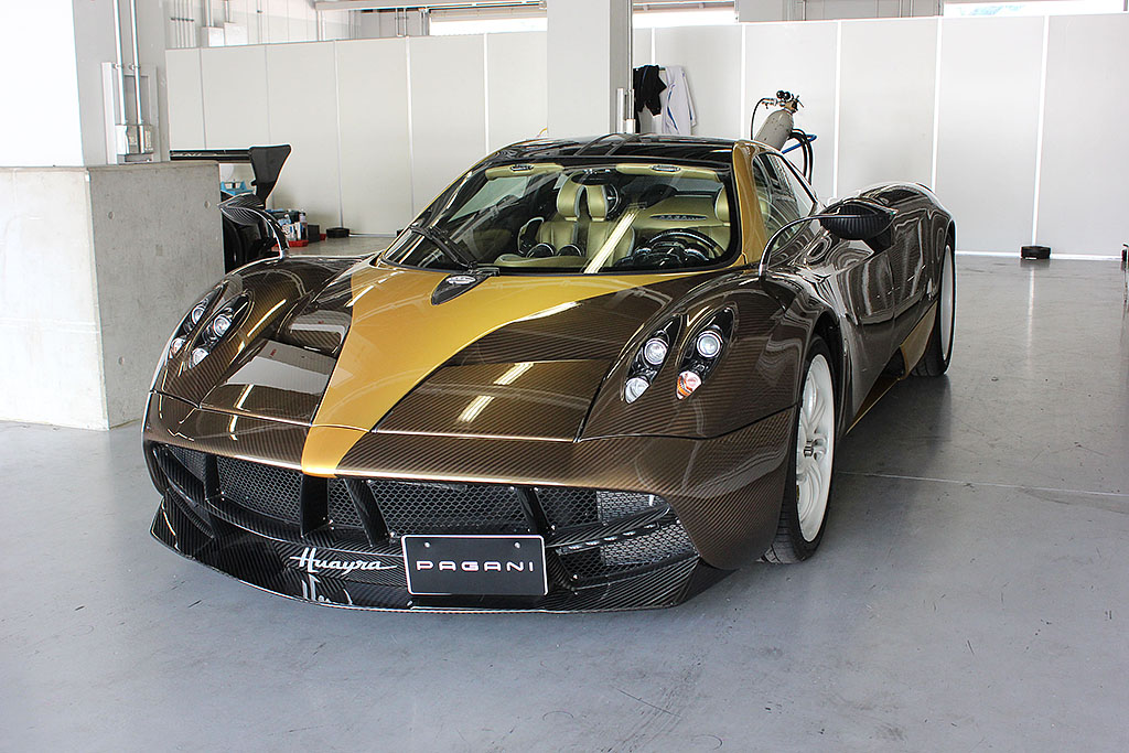 Pagani・Huayra（パガーニ・ウアイラ）