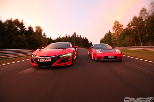 あれから15年 ホンダnsx新旧モデルがニュルで対決 新型のタイムは 2枚目の写真 画像 Push On Mycar Life