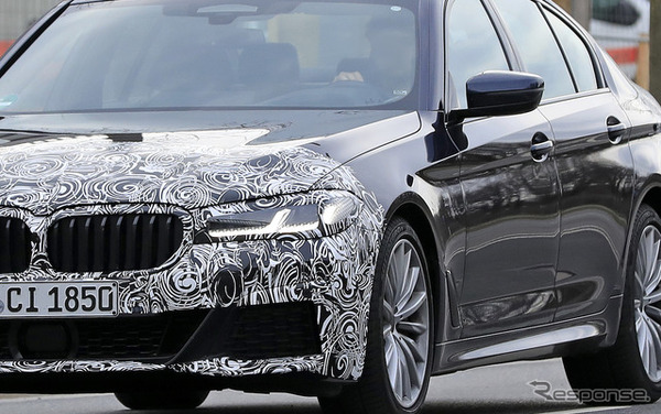 Bmw 5シリーズ 改良新型 標準モデルと Mスポーツ をダブルスクープ Push On Mycar Life