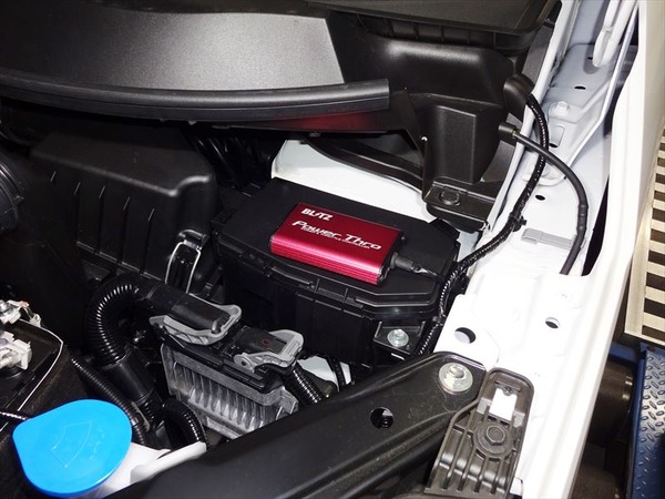 BLITZがスロットルコントローラー製品「Power Thro」「Power Con」に