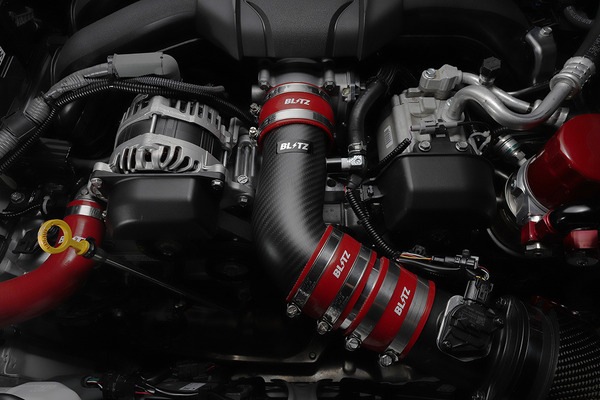 BLITZがGR86（ZN8）／BRZ（ZD8）用にドライカーボン素材を採用した