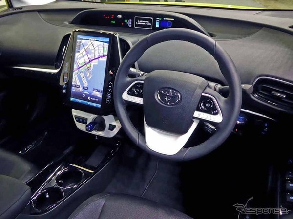 トヨタ プリウスPHV 新型】トヨタ初の11.6インチナビ、操作感を