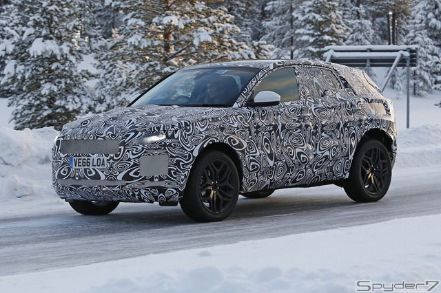 ジャガー最小suv E Pace コンパクトだから雪道キビキビ 加速も抜群 動画 Push On Mycar Life