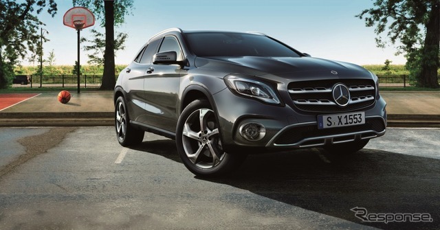 メルセデスベンツ Gla 改良新型 小型suv 398万円より Push On Mycar Life