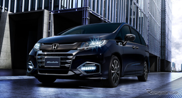 ホンダ オデッセイ 改良新型の各種純正パーツ発売 フロントビームライトガーニッシュなど Push On Mycar Life