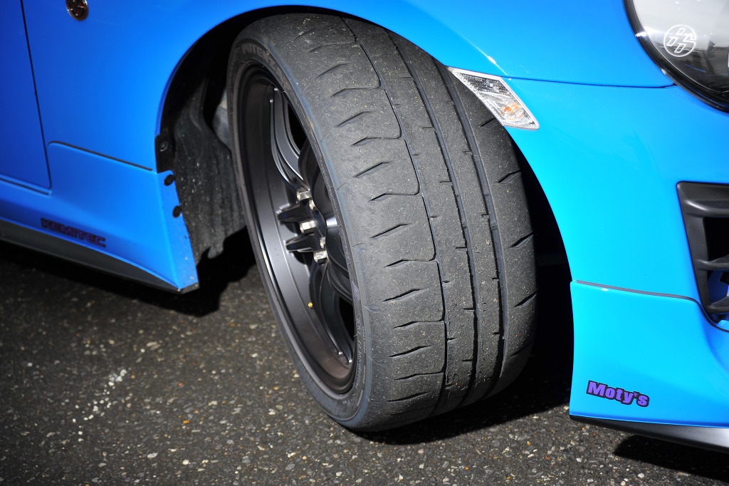 溝がアレばokではない 本当のタイヤの寿命とは カスタムhow To Push On Mycar Life