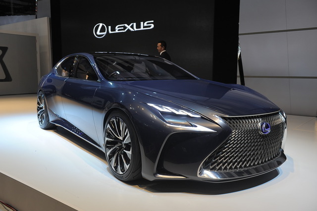 東京モーターショー15 レクサス Lf Fc コンセプト 未来のフラッグシップとなるfcv 詳細画像 Push On Mycar Life