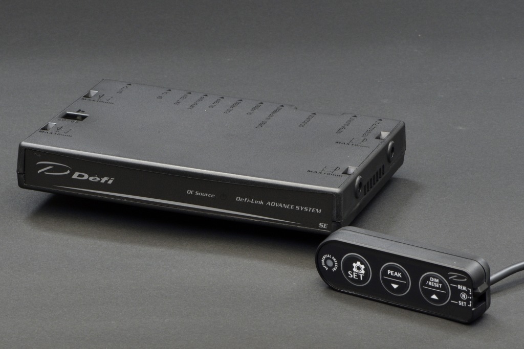 Defi-Linkメーターの「ADVANCE コントロールユニット」に後継モデルが