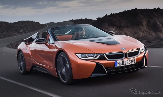 BMW i8ロードスター