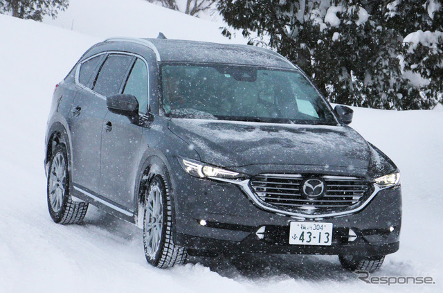 マツダ CX-8 の走りはホンモノか…雪上でテストドライブ！【VR試乗】