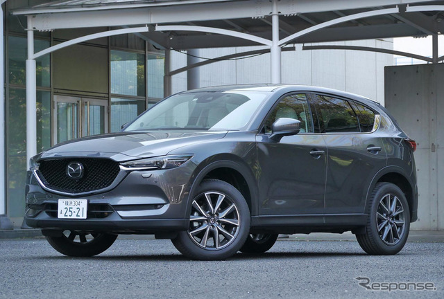 マツダ CX-5 2.5リットルガソリン