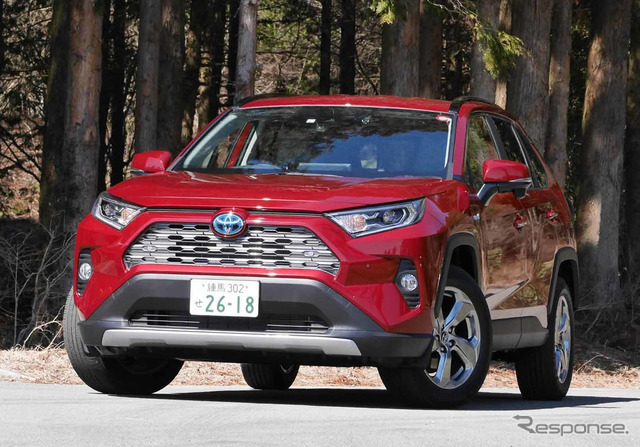 トヨタ RAV4ハイブリッド 新型