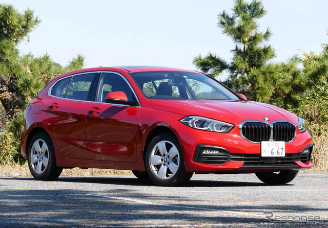 BMW 1シリーズ 新型（118i play）