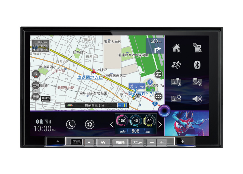 「サブウーファー出力」を備えた「AV一体型ナビ」の一例（クラリオン）。