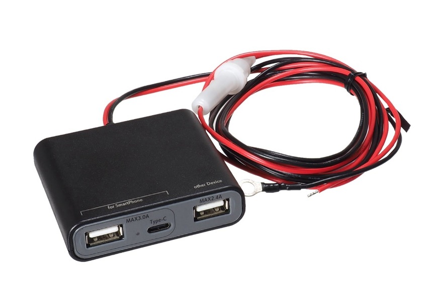 USB Type-C搭載・Quick Charge 3.0対応、ビートソニックから車載用USB電源「UCH3E」が新発売