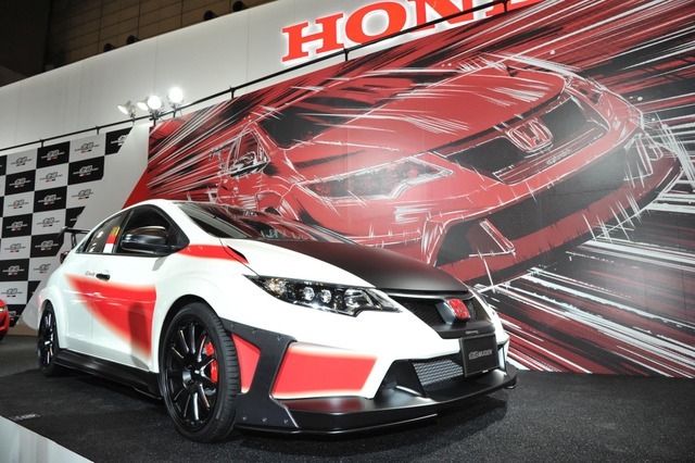 無限シビックTYPE R コンセプト（東京オートサロン2016）