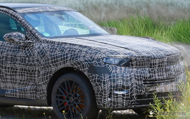 BMW iX5 次期型プロトタイプとみられる車両（スクープ写真）