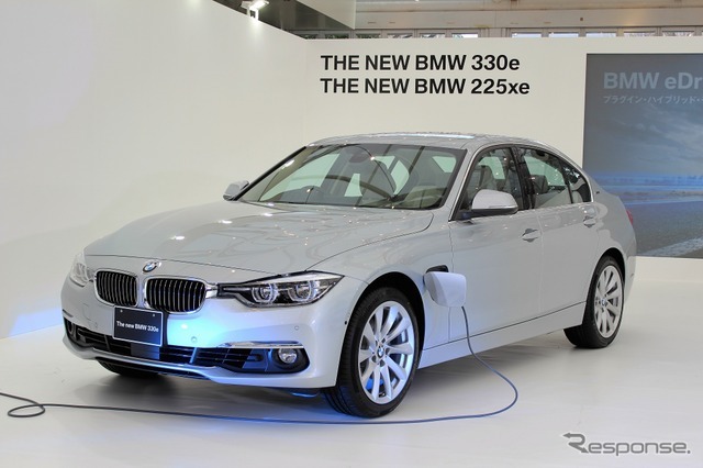 BMW 330e