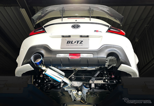 ブリッツのオールチタン製エキゾーストシステム「ニュルスペックF-Ti」