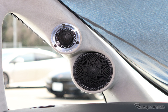 「パワーアンプ内蔵DSP」が搭載されたオーディオカーの一例（製作ショップ：イースト＜大阪府＞）。