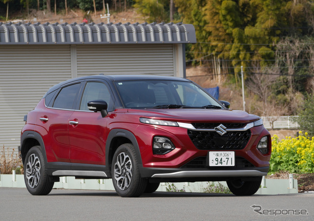 スズキ フロンクス AWD