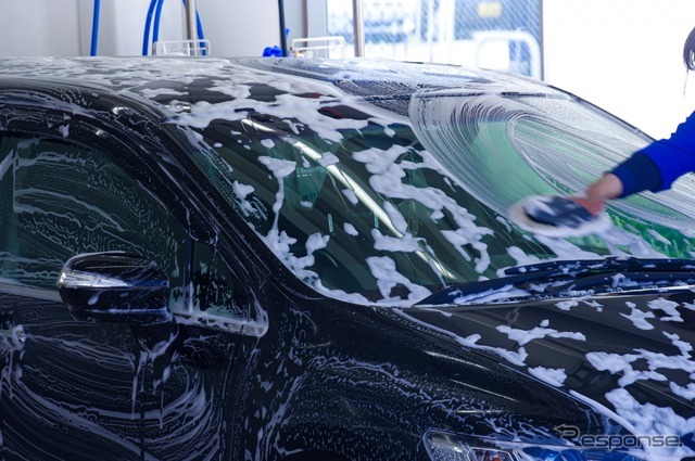 普通の洗車じゃ落ちない！ ボディを曇らせるしつこい水アカ、徹底除去マニュアル～Weeklyメンテナンス～
