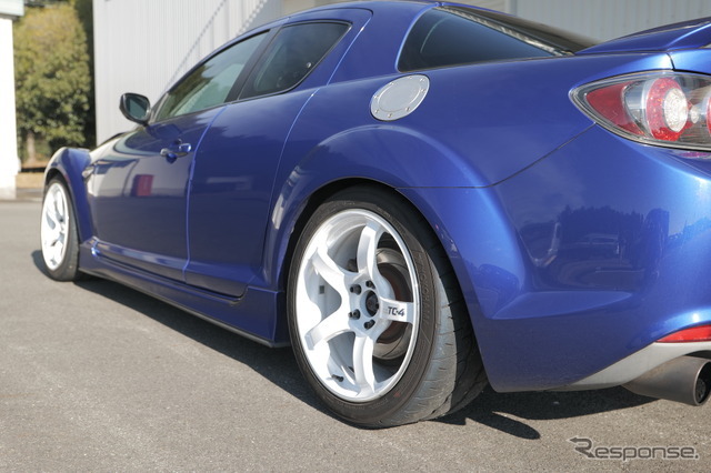 新専用部品で特有のリアの構造的な弱点を克服、HKSがマツダ『RX-8』用スポーツサスペンション「ハイパーマックス R」を発売
