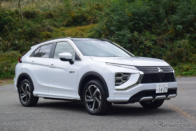 三菱自動車 エクリプスクロスPHEV のフロントビュー