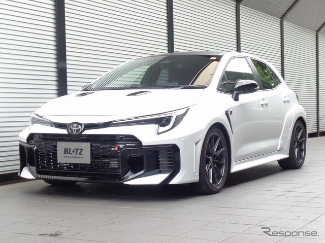 ブリッツ DAMPER ZZ-R　GRカローラ装着例（フロント：25mmダウン / リア：23mmダウン）
