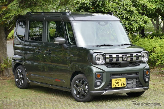 スズキ・スペーシアギア HYBRID XZターボ・2WD・CVT