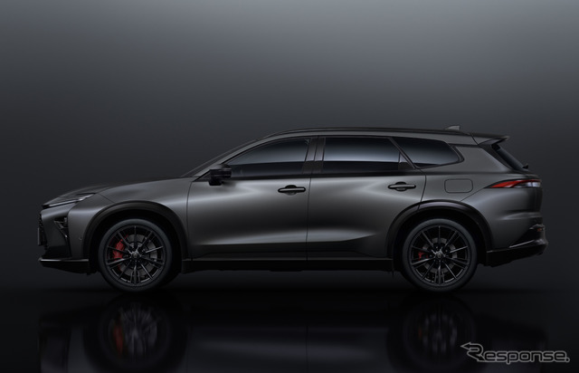 クラウン専門店「THE CROWN」向け特別限定車『ESTATE RS“THE LIMITED-MATTE METAL”』