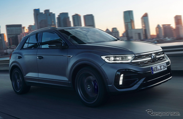 VW Tロック R ブラックスタイル・パフォーマンス