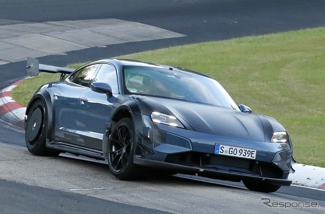ポルシェ タイカンGT4 RS プロトタイプ