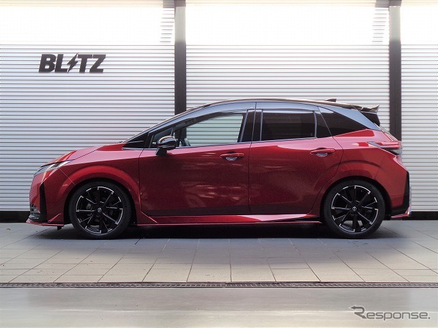 ブリッツ DAMPER ZZ-R　オーラニスモ装着例（基準車高：フロント 18mmダウン / リア 17mmダウン）