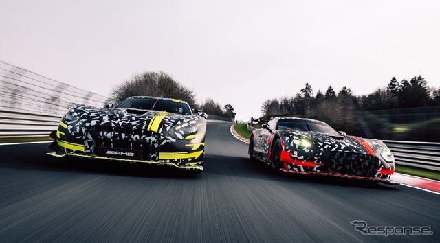 メルセデスAMG『GTブラックシリーズ』(左)とGT3次期型のプロトタイプ