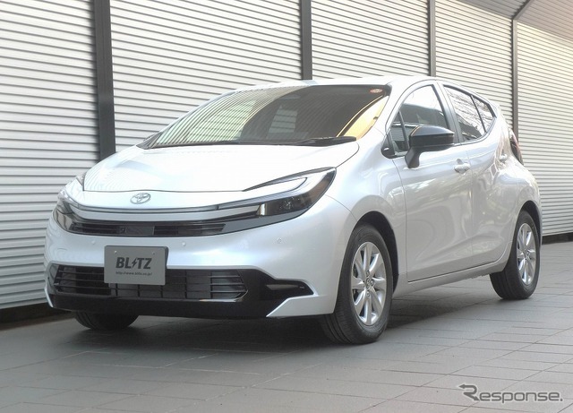 ブリッツ DAMPER ZZ-R アクア(MXPK16)装着例(基準車高:フロント 25mmダウン / リア 26mmダウン)