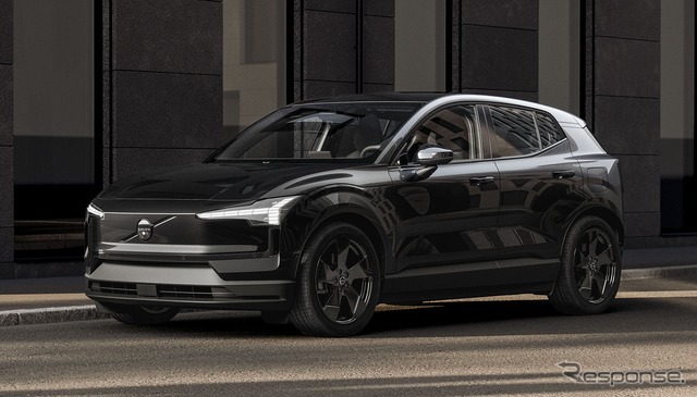 ボルボ EX30 Ultra P5 Long Range Electric Black Edition
