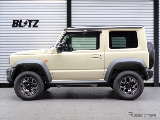 ブリッツ DAMPER ZZ-Rリフトアップモデル ジムニーシエラ装着例(基準車高:フロント 35mmアップ / リア 35mmアップ)